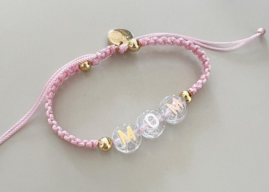 "MOM" Letter Beads Bracelet